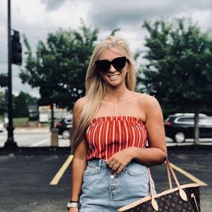 Meet your Posher, Lauren